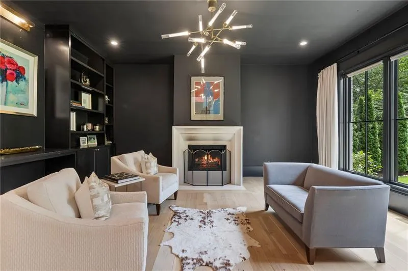 4847 Lake Forrest Drive Sandy Springs, GA 30342