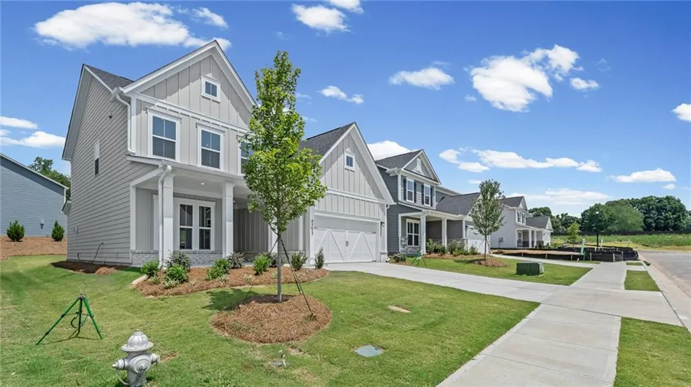 4753 Sunburst Street Flowery Branch, GA 30542
