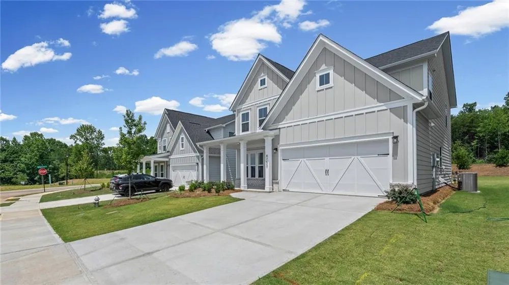 4753 Sunburst Street Flowery Branch, GA 30542