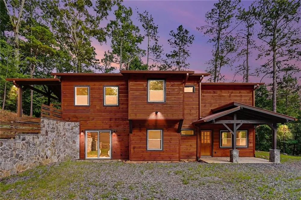 28 Francis Way Dawsonville, GA 30534
