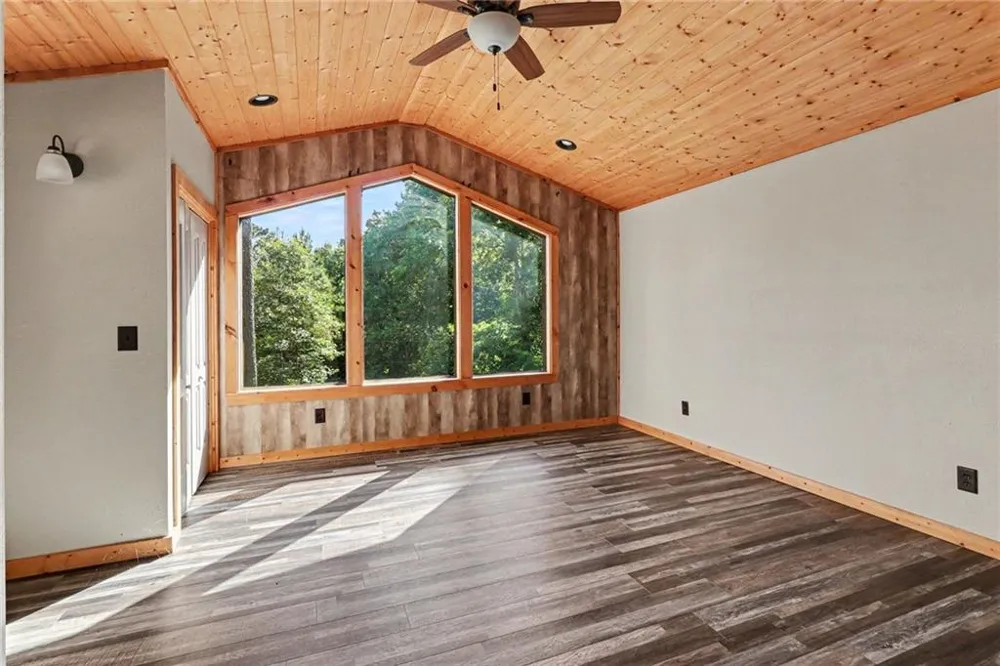 28 Francis Way Dawsonville, GA 30534
