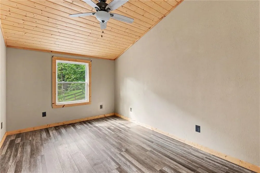 28 Francis Way Dawsonville, GA 30534