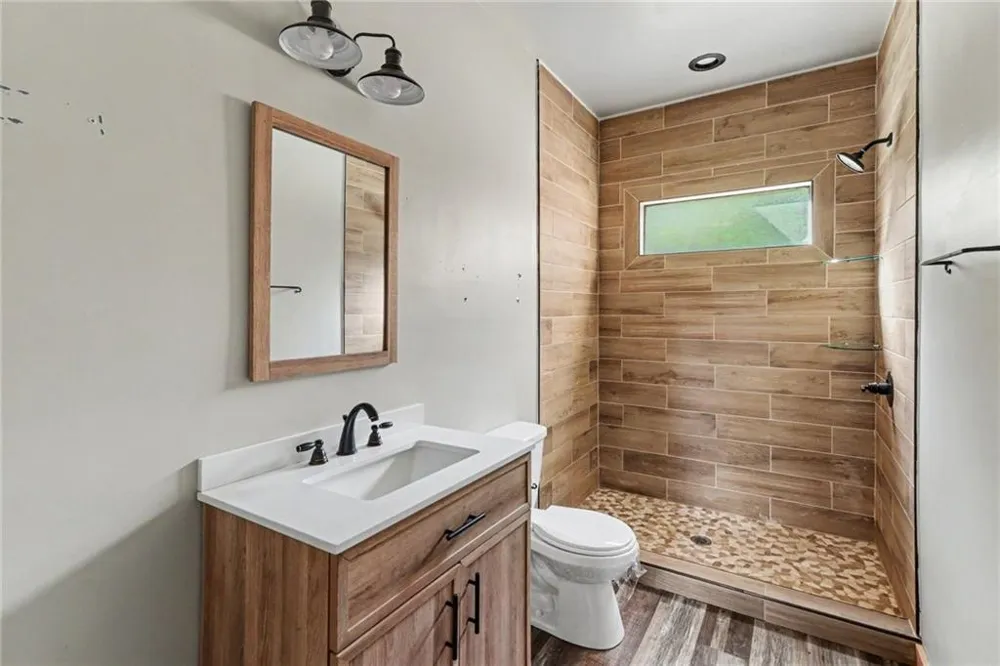 28 Francis Way Dawsonville, GA 30534
