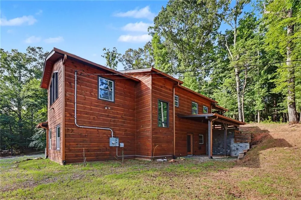 28 Francis Way Dawsonville, GA 30534