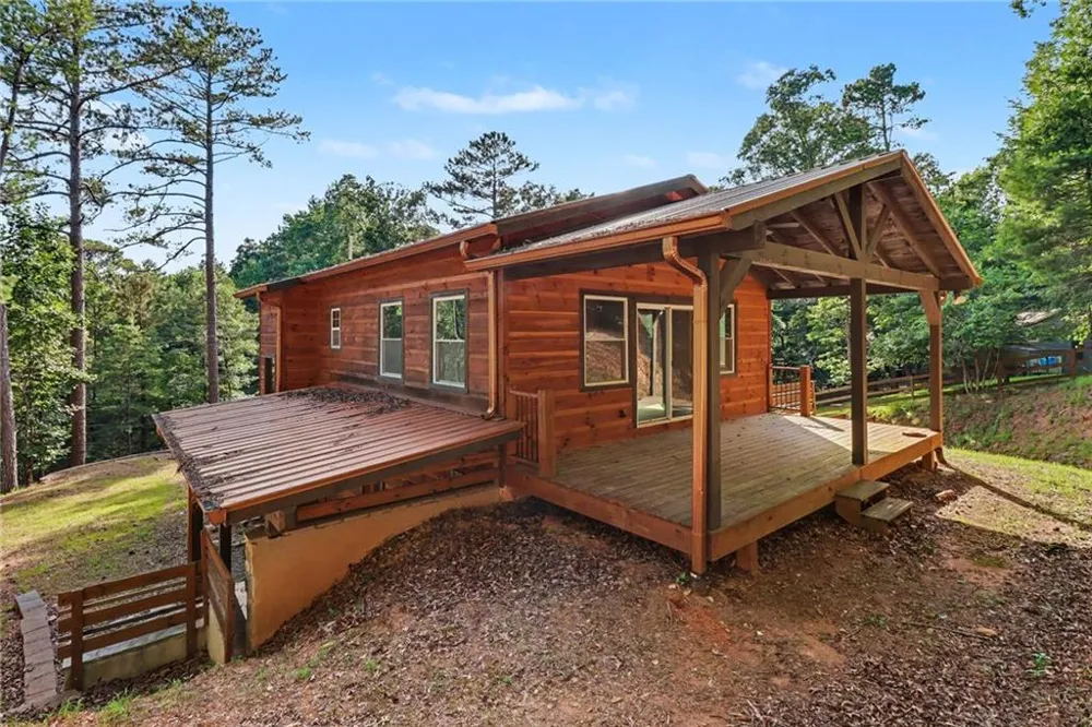 28 Francis Way Dawsonville, GA 30534