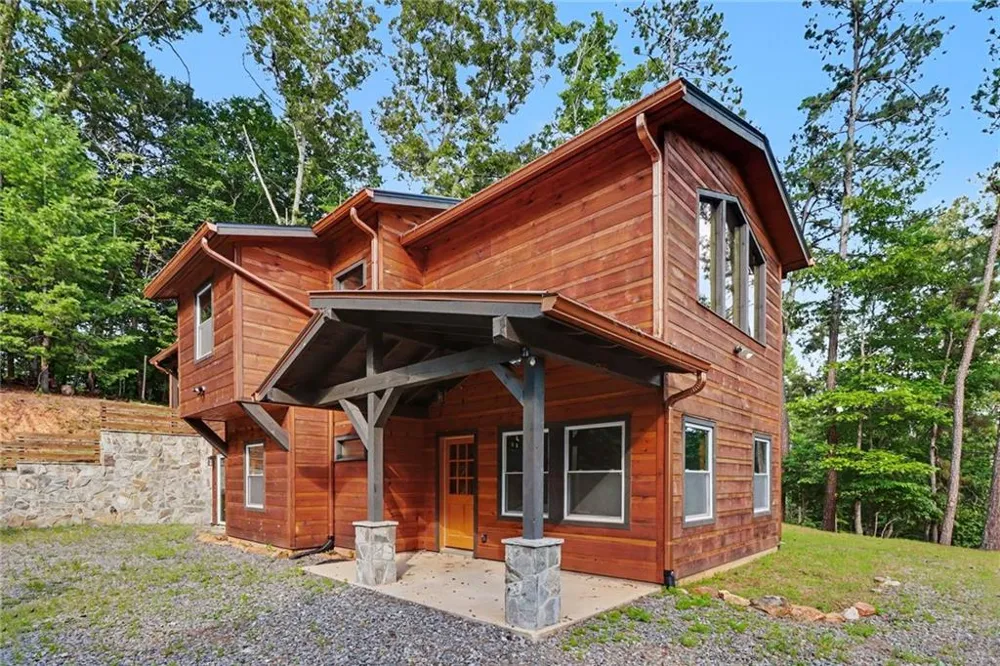 28 Francis Way Dawsonville, GA 30534