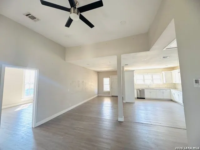 614 Cumberland Rd San Antonio, TX 78204