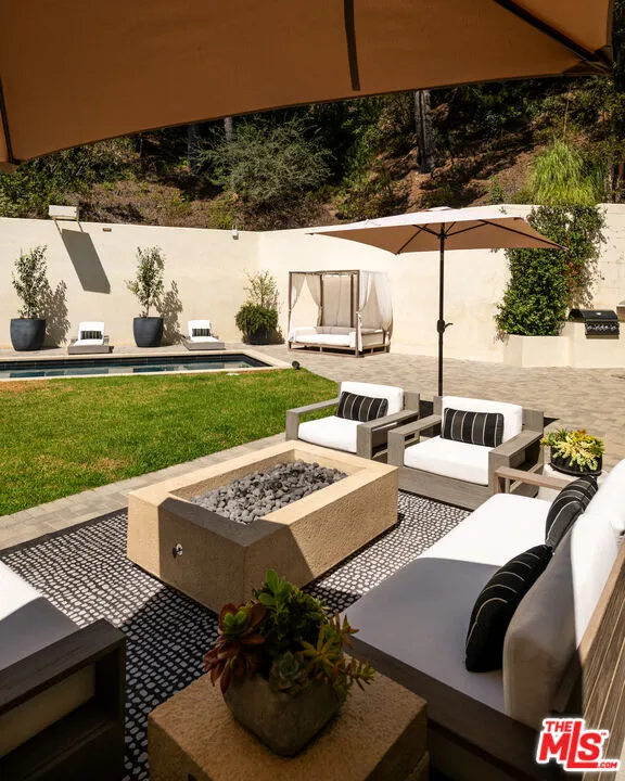 9577 Lime Orchard Road Beverly Hills, CA 90210