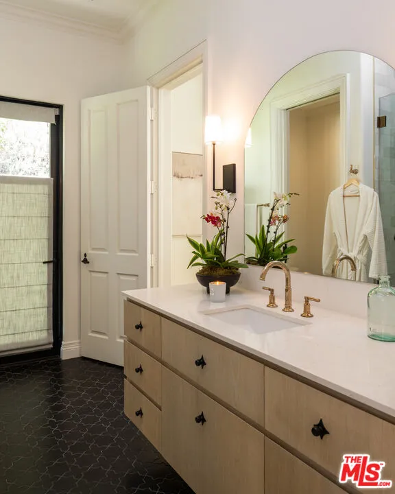 9577 Lime Orchard Road Beverly Hills, CA 90210