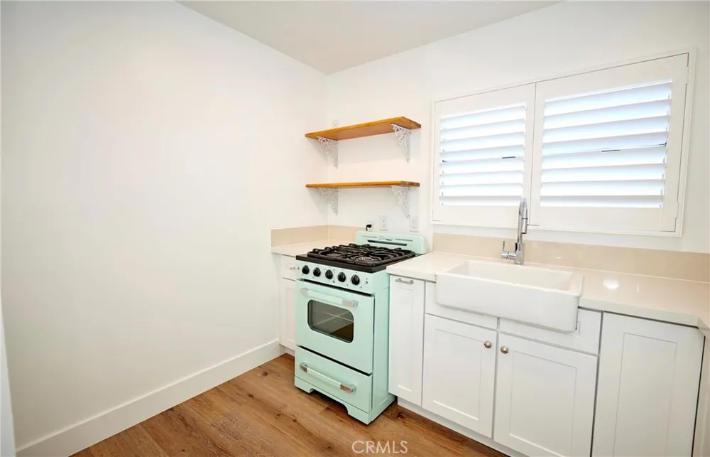 728 Euclid #C Santa Monica, CA 90402