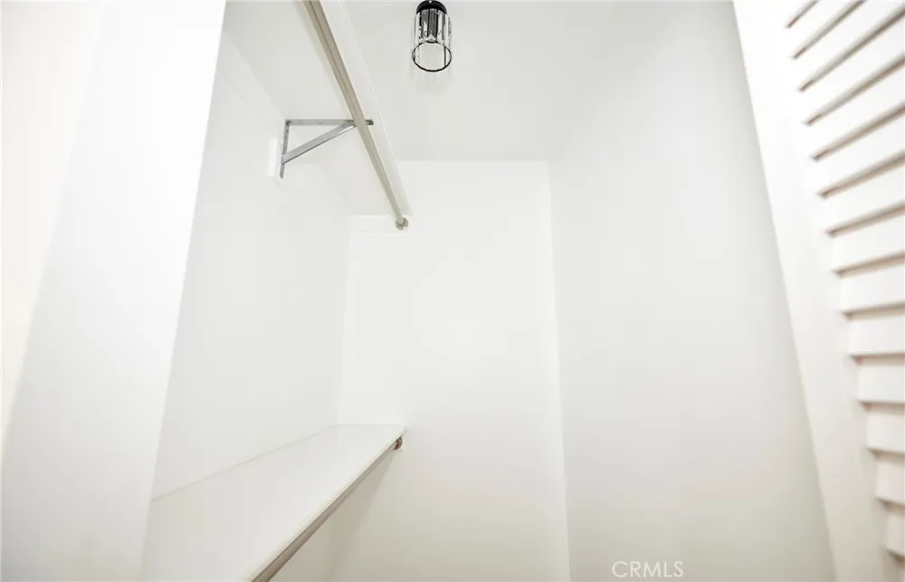 728 Euclid #C Santa Monica, CA 90402