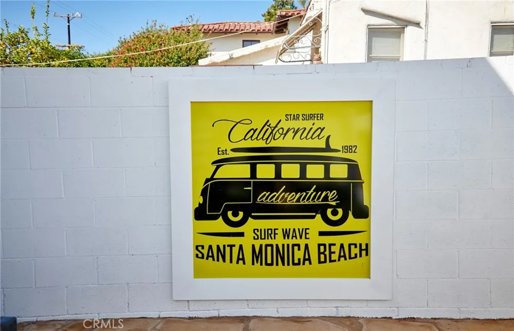 728 Euclid #C Santa Monica, CA 90402