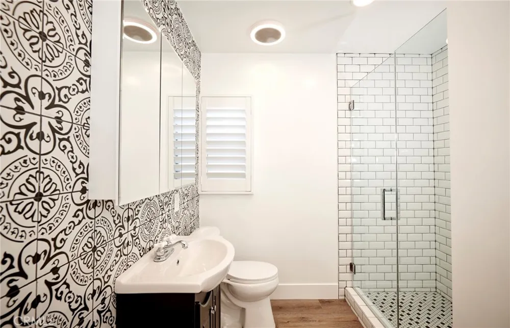 728 Euclid #C Santa Monica, CA 90402