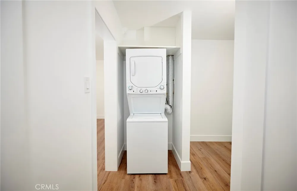 728 Euclid #C Santa Monica, CA 90402
