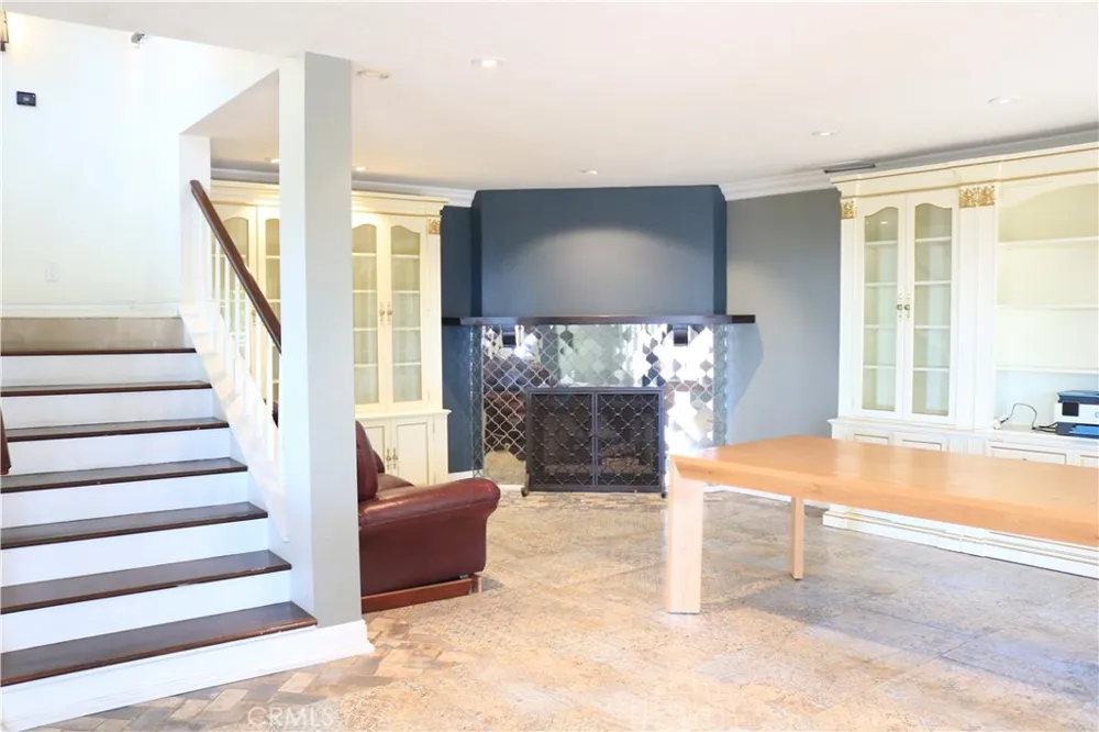 4310 E Terra Vista Ln Anaheim Hills, CA 92807