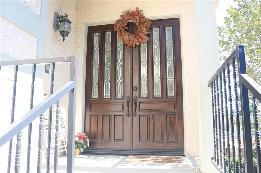 4310 E Terra Vista Ln Anaheim Hills, CA 92807