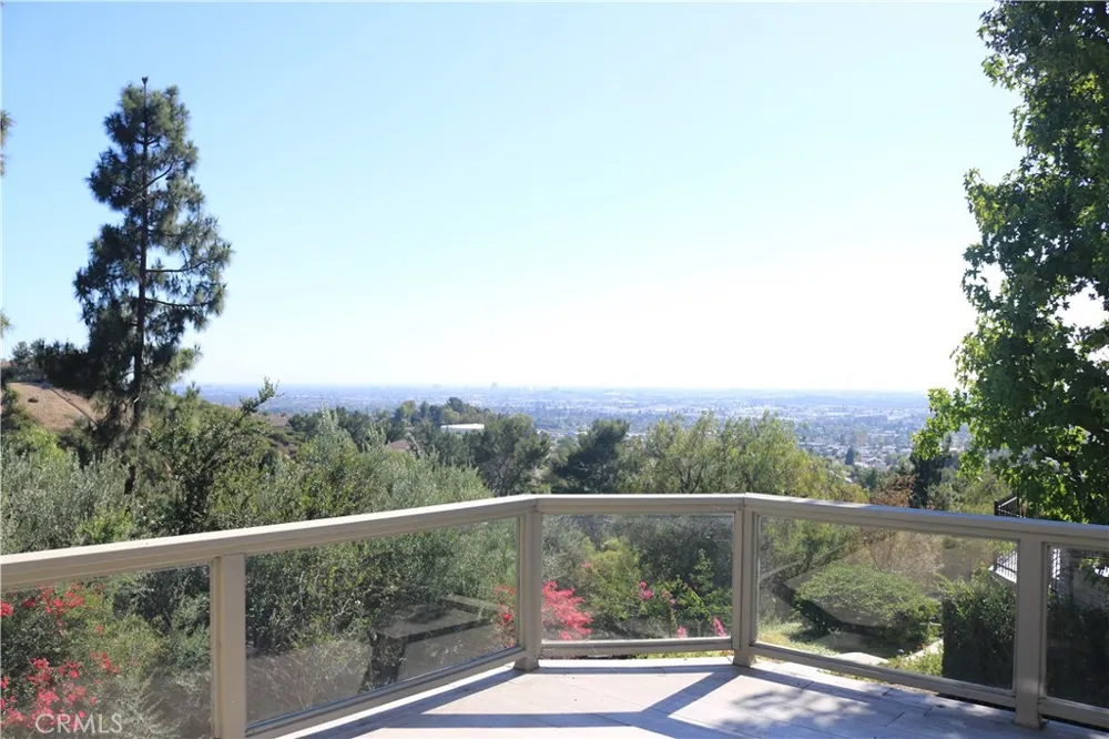 4310 E Terra Vista Ln Anaheim Hills, CA 92807