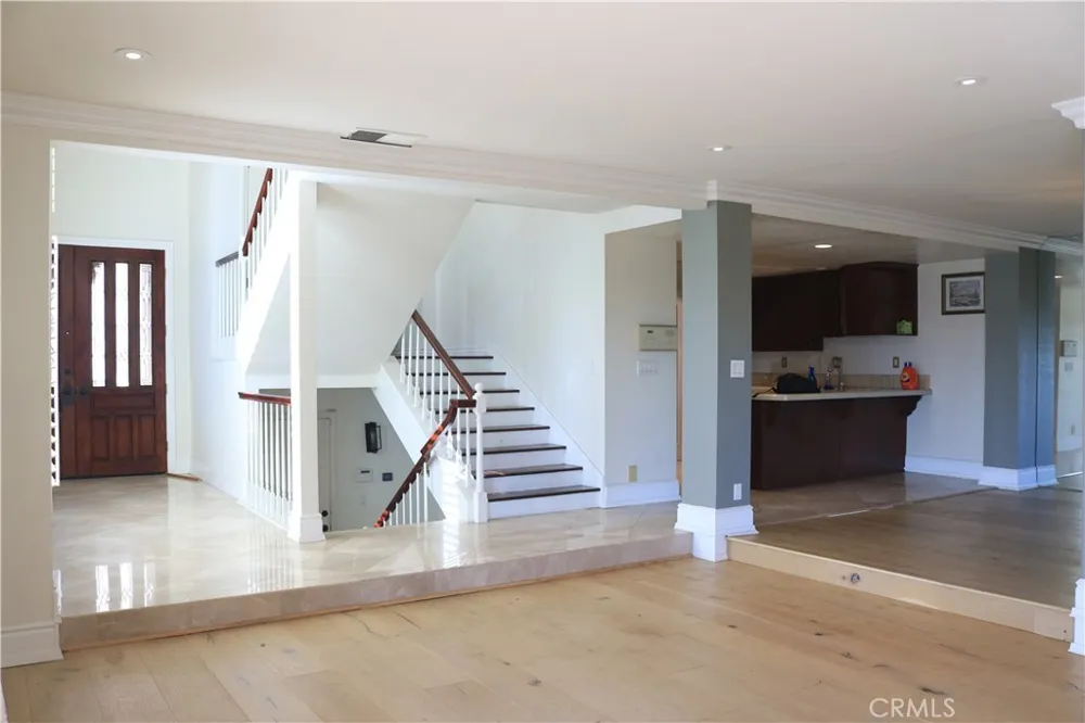 4310 E Terra Vista Ln Anaheim Hills, CA 92807