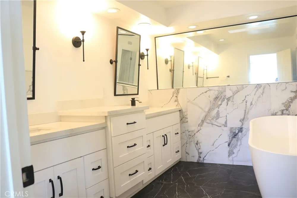 4310 E Terra Vista Ln Anaheim Hills, CA 92807