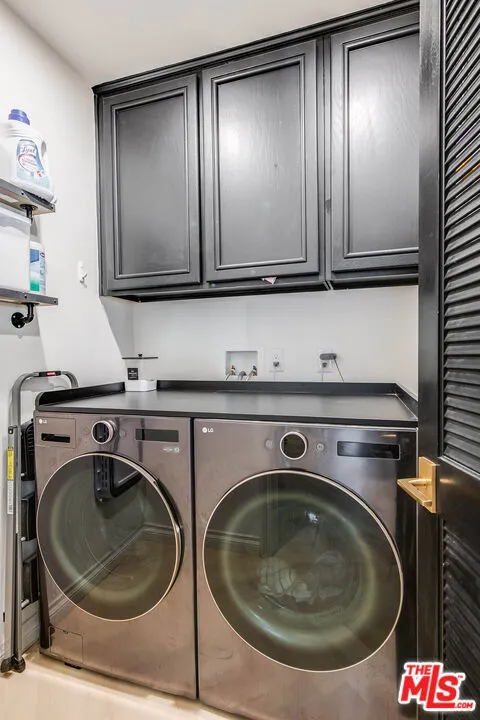 4310 Cahuenga Boulevard #104 Toluca Lake, CA 91602