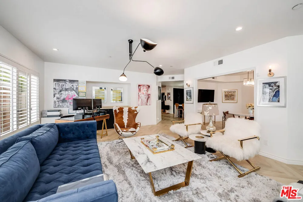 4310 Cahuenga Boulevard #104 Toluca Lake, CA 91602