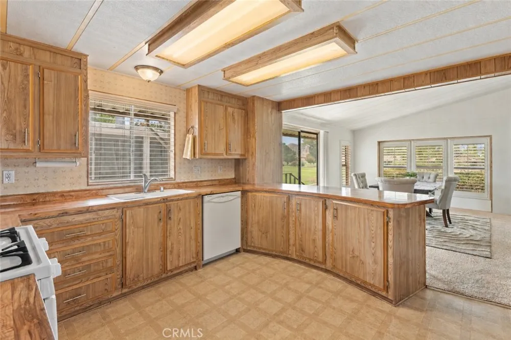 1425 Lodgepole Hemet, CA 92545