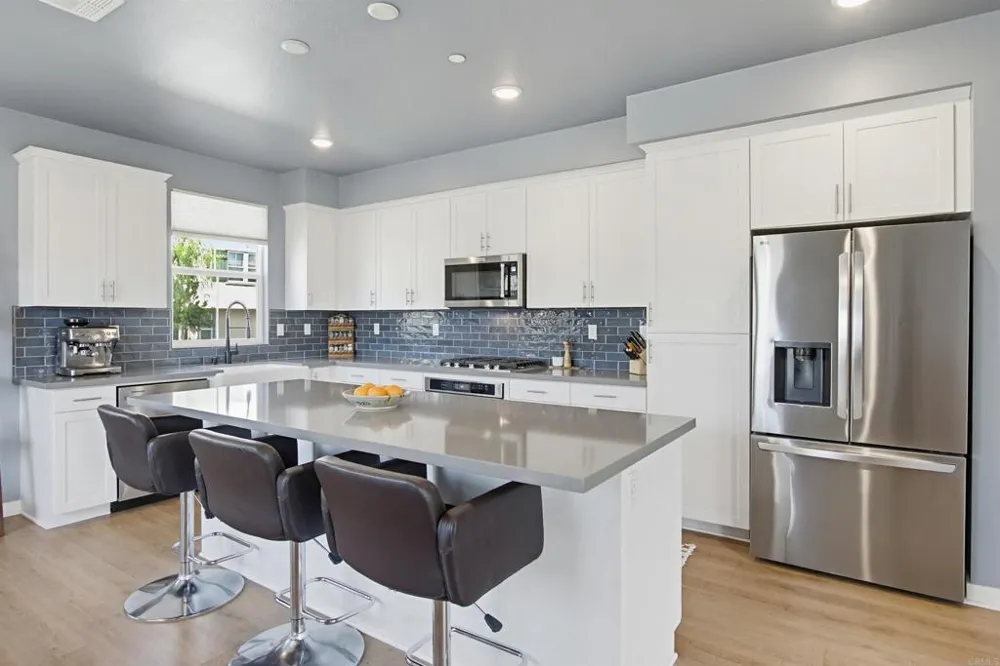 437 Jupiter Escondido, CA 92025