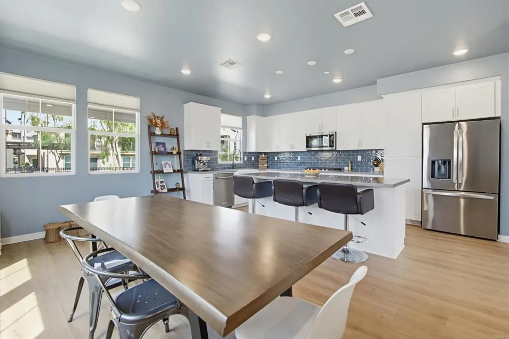 437 Jupiter Escondido, CA 92025