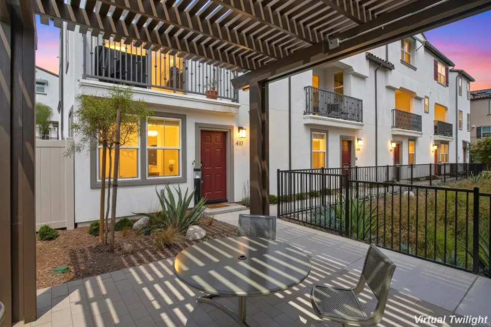 437 Jupiter Escondido, CA 92025