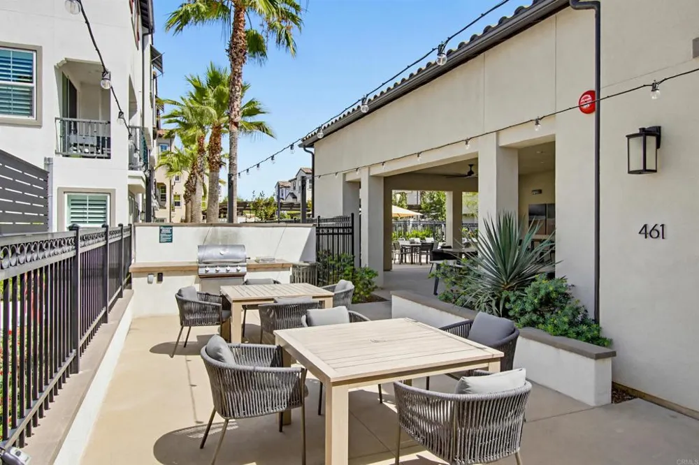 437 Jupiter Escondido, CA 92025