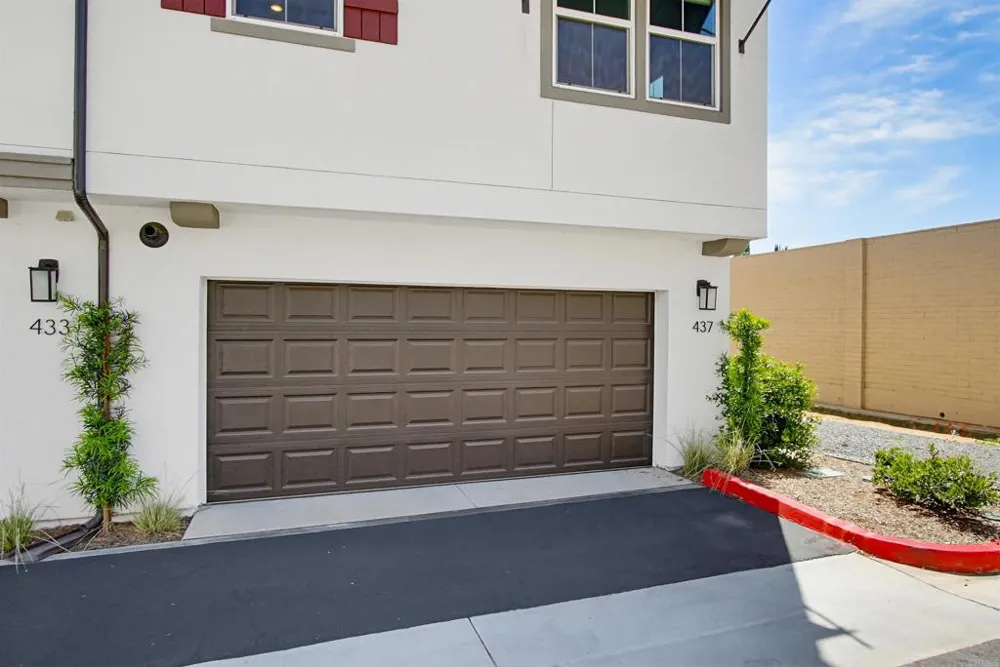 437 Jupiter Escondido, CA 92025