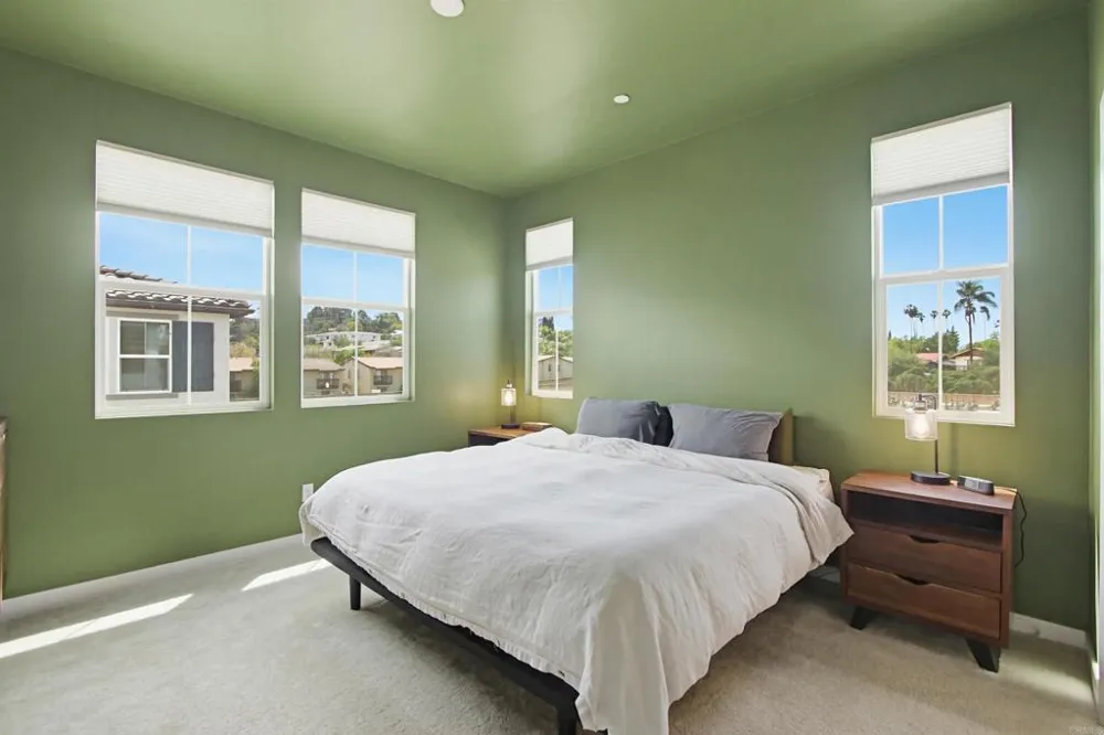 437 Jupiter Escondido, CA 92025