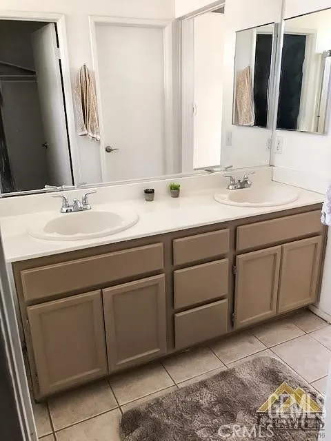 5906 California Spring Bakersfield, CA 93313