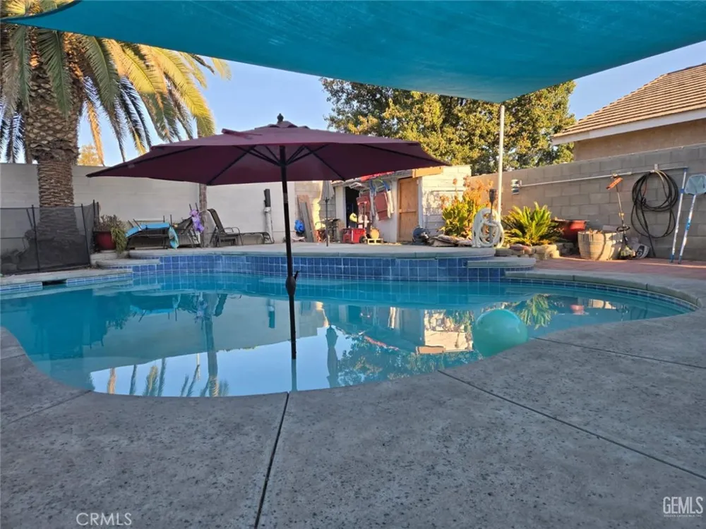 5906 California Spring Bakersfield, CA 93313