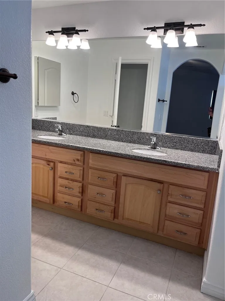 26577 Windjammer Lane Helendale, CA 92342