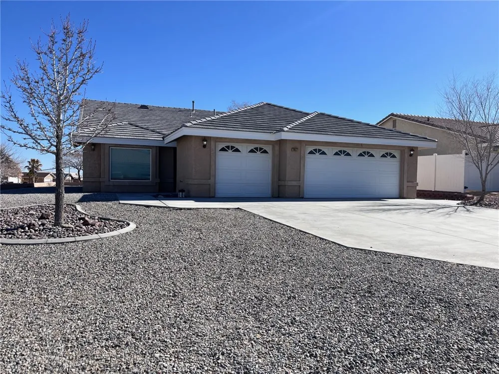 26577 Windjammer Lane Helendale, CA 92342