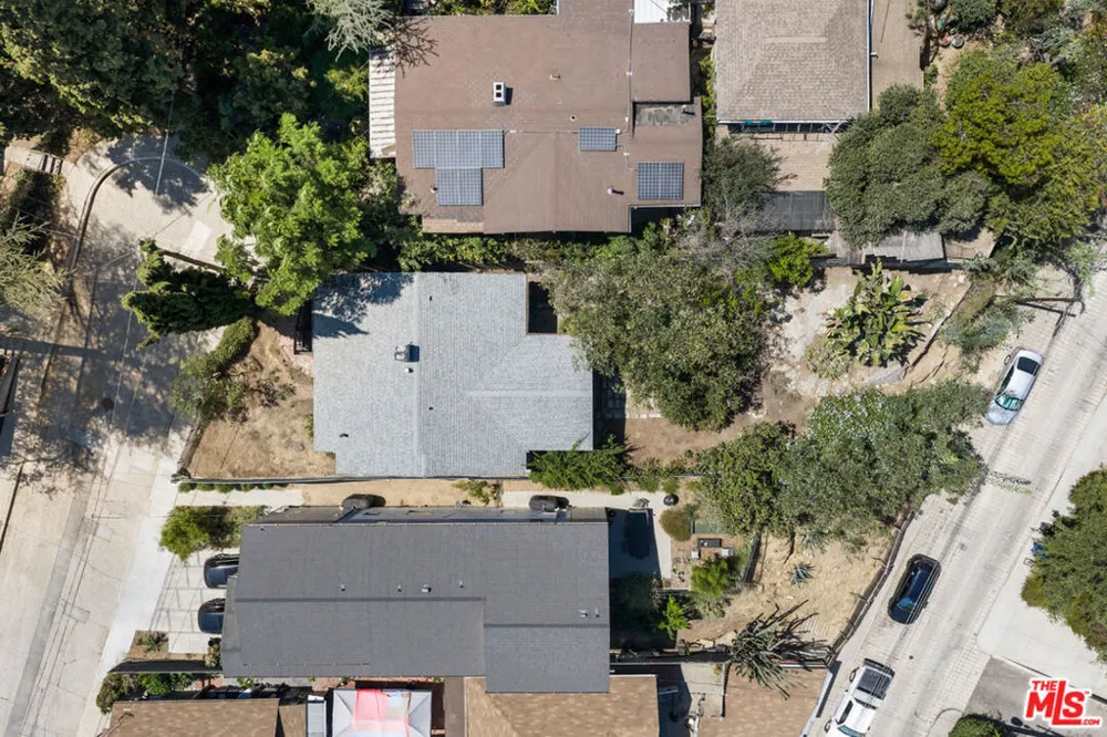 1627 Fargo Street Los Angeles, CA 90026