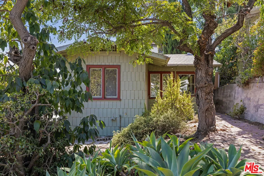 1627 Fargo Street Los Angeles, CA 90026