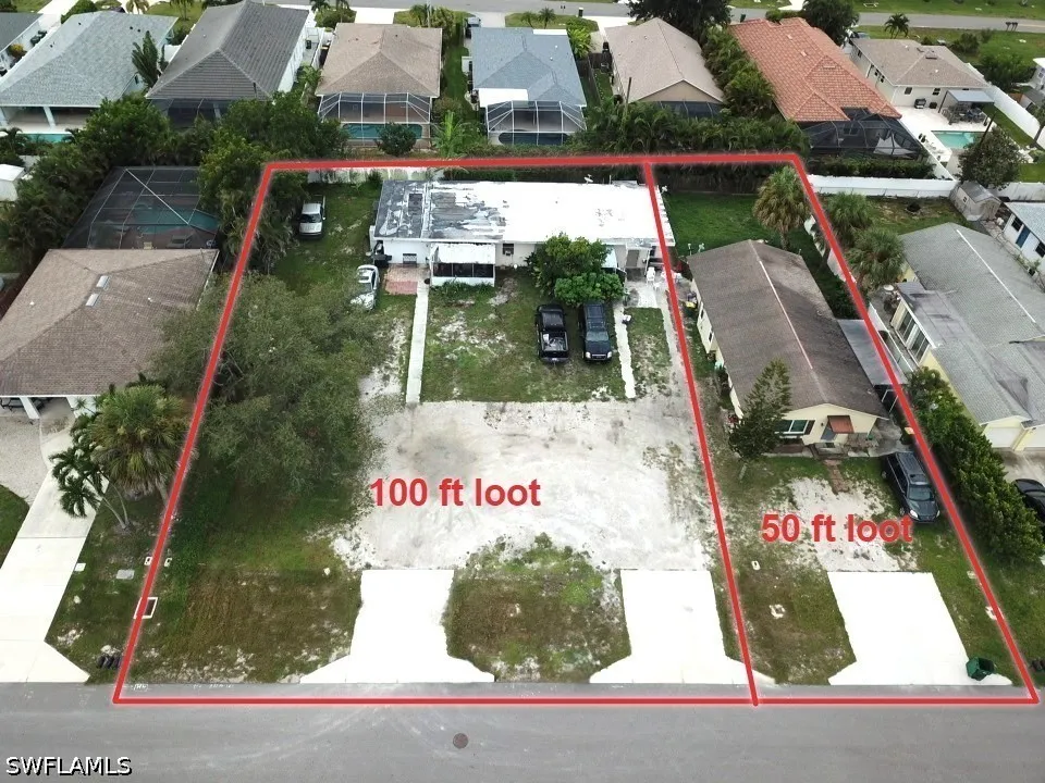 99th Avenue Naples, FL 34108