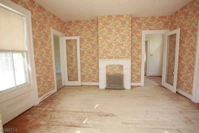 8 High St Stanhope, NJ 07874