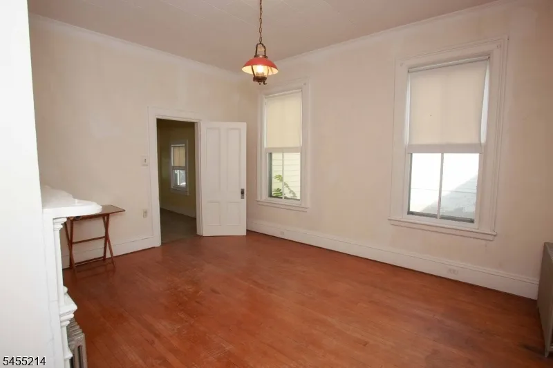 8 High St Stanhope, NJ 07874