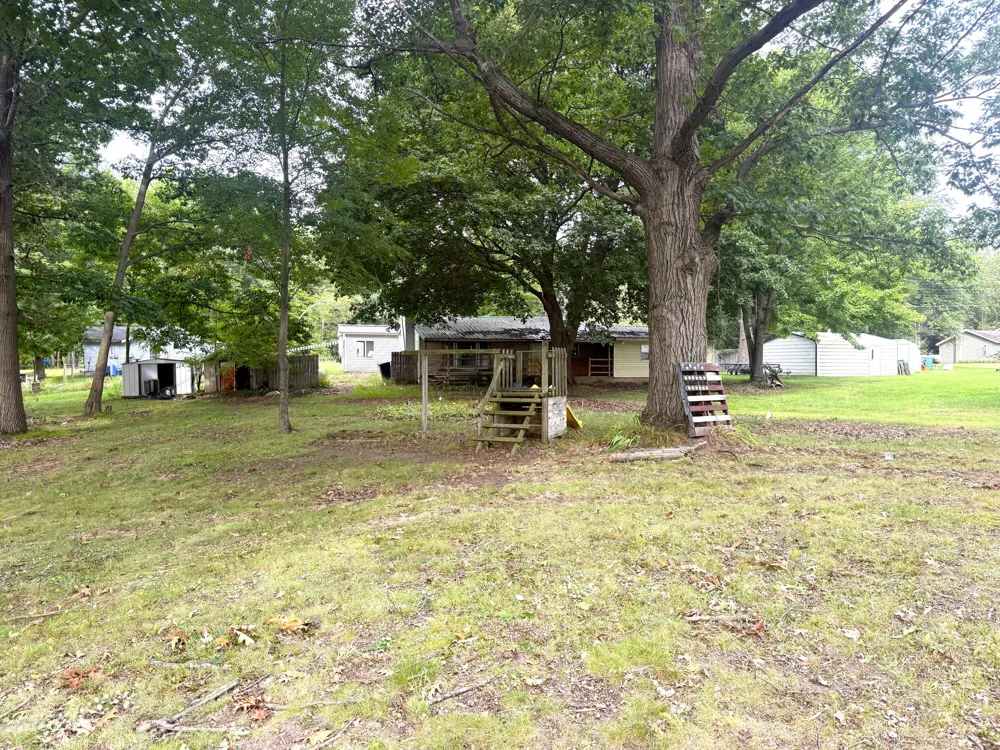 14339 Park Drive Mecosta, MI 49332