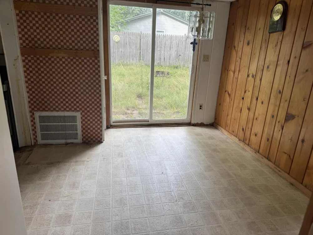 14339 Park Drive Mecosta, MI 49332