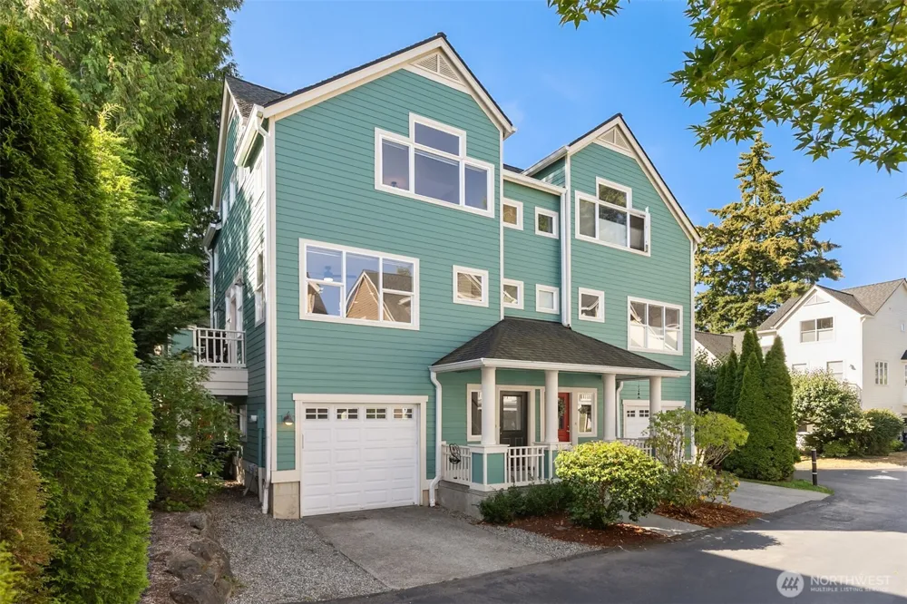 346 Wyatt Way NE #10 Bainbridge Island, WA 98110