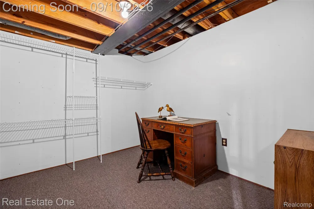 39739 Dorian Drive Sterling Heights City, MI 48310