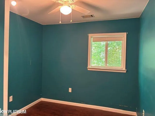 9083 Island Drive Clay Township, MI 48001