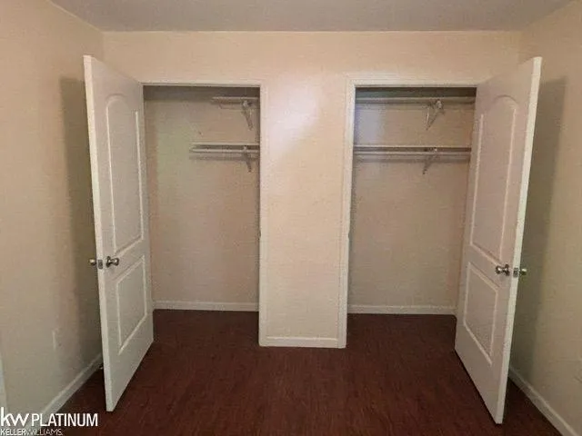 9083 Island Drive Clay Township, MI 48001