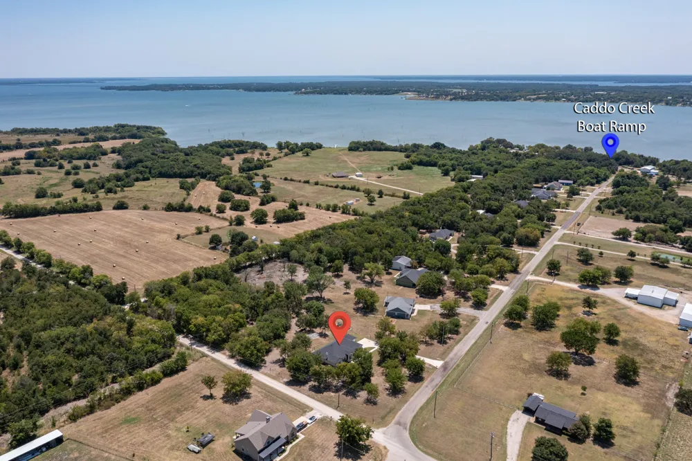 7565 Caddo Creek Road Quinlan, TX 75474