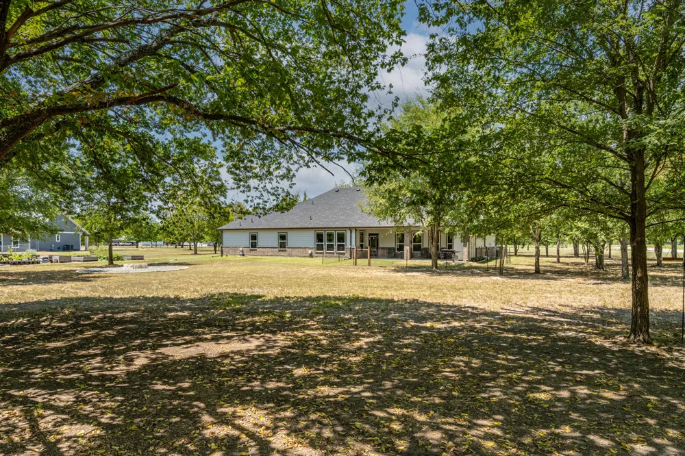 7565 Caddo Creek Road Quinlan, TX 75474