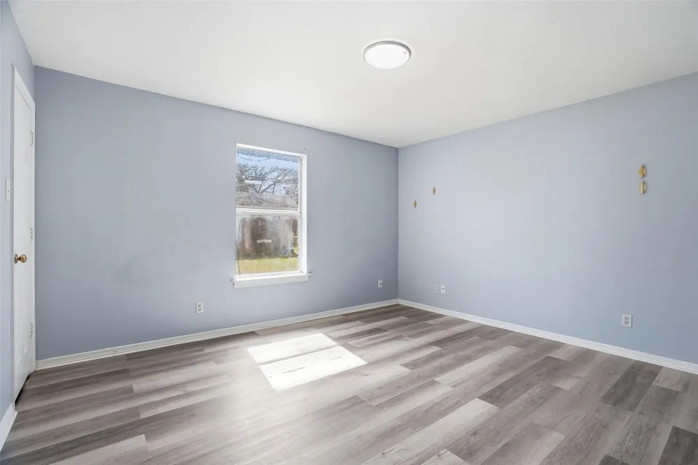 609 Race Street #A Crowley, TX 76036